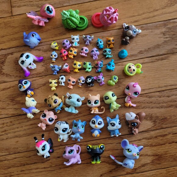 LPS Little Pet Shop Teeniest Tiniest Teensies Mini Figures Lot of 50 - Picture 1 of 10